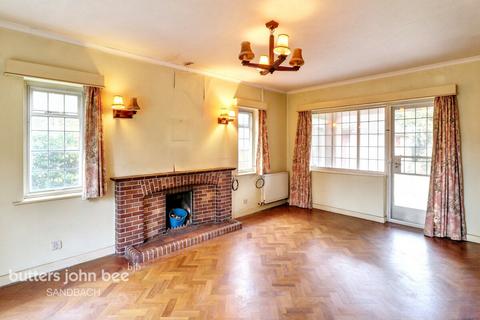 Offley Road, Sandbach 3 bed detached bungalow for sale