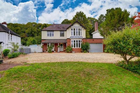 Bridgnorth Road, Stourton, Stourbridge 3 bed detached house for sale