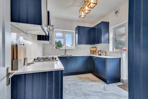 Pentland Avenue, Chelmsford 3 bed bungalow for sale