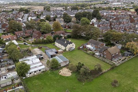 Altofts Lodge Farm, Patience Lane... Farm for sale