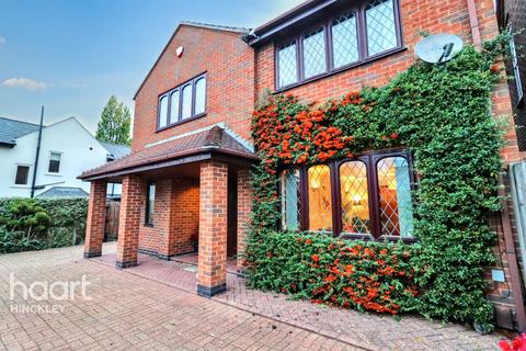 Hinckley LE10 4 bed detached house for sale