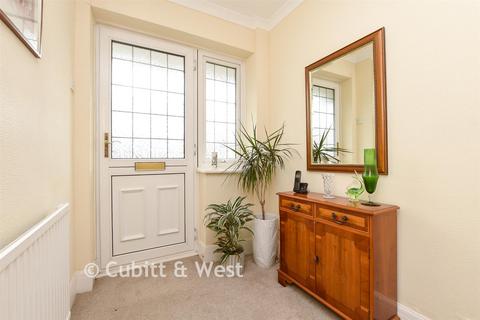 Shirley Avenue, Redhill, Surrey 3 bed semi
