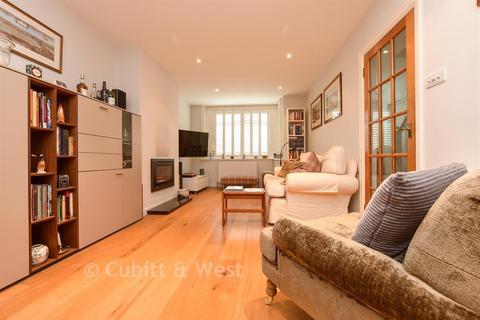 Slipshatch Road, Reigate, Surrey 3 bed semi