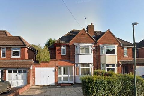 Arnold Road, Shirley 3 bed semi