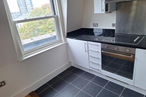 Ashburnham Place, London SE10 2 bed duplex for sale