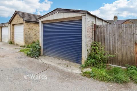 Bower Street, Maidstone, Kent 2 bed terraced house for sale