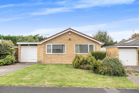 Evenlode Way, Keynsham, Bristol 3 bed detached bungalow for sale