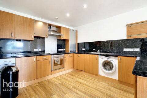 Wellington Street, Leeds 2 bed apartment for sale