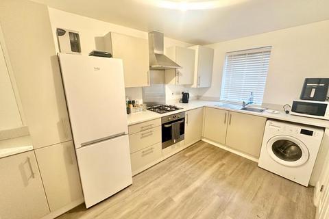 Queens Road, Slough SL1 4 bed semi