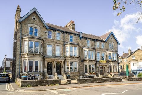 East Parade, Harrogate, North... 9 bed house for sale