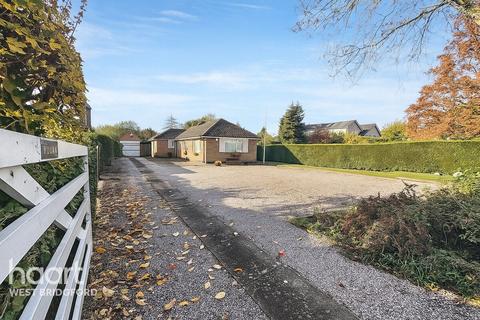 Cotgrave Lane, Nottingham 3 bed detached bungalow for sale