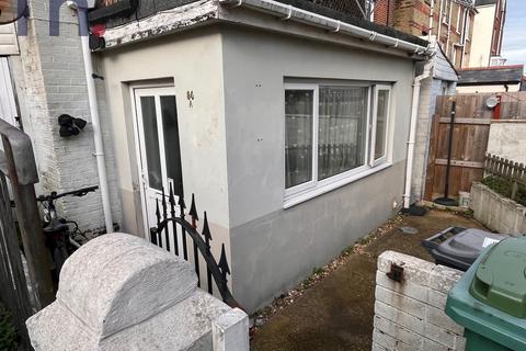 Cowes PO31 1 bed maisonette for sale