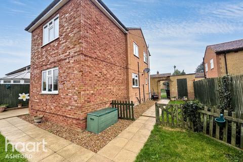 Twelve Acres, Ashford 4 bed end of terrace house for sale