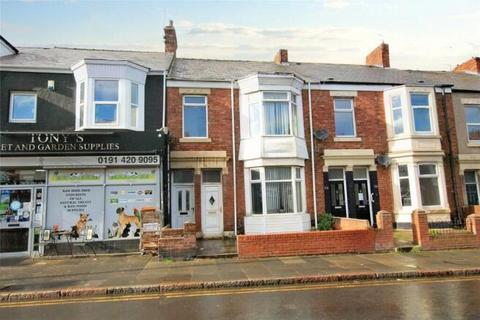 340 Stanhope Road, South Shields... 3 bed flat for sale