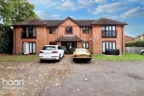 Lindores Road, Maidenhead 1 bed apartment for sale