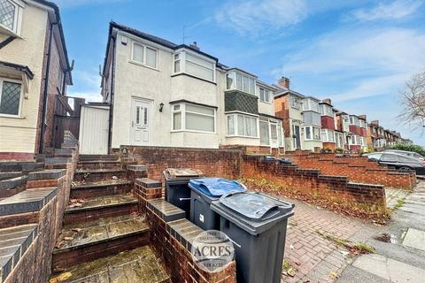 Fowlmere Road, Great Barr, Birmingham 3 bed semi