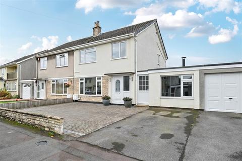 Fosseway Gardens, Westfield, Radstock 3 bed semi