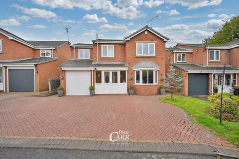 Sapphire Drive, Cannock WS11 4 bed detached house for sale