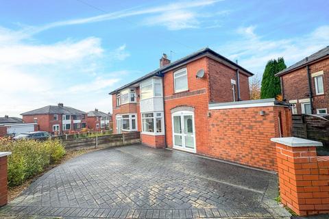 Fairlands Road, Bury BL9 3 bed semi