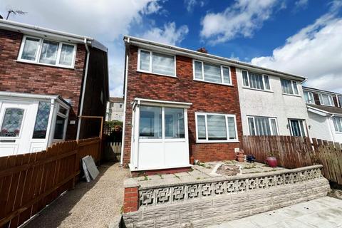 Brynmead Close, Sketty, Swansea 3 bed semi