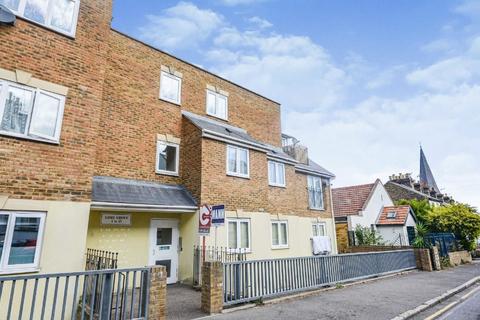 Cannonbury Road, Ramsgate 2 bed flat for sale