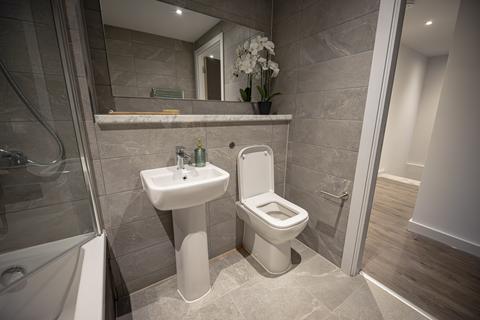 at Merchant's Wharf, Merchants Wharf... 3 bed apartment for sale