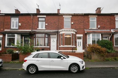 Haughton Street, Hyde SK14 2 bed terraced house for sale