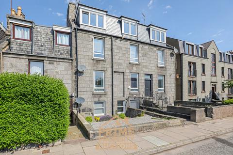 19 Constitution Street, Aberdeen AB24 6 bed flat for sale