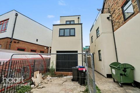 Windermere Road, SOUTHEND