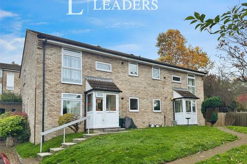 Welland Road, Tonbridge, Kent 2 bed maisonette for sale