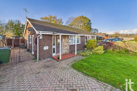 Kingfisher Road, Offerton, Stockport... 2 bed semi