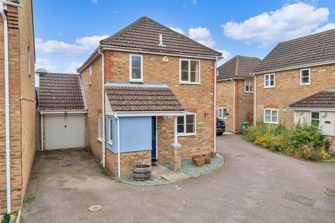 Brookside, Royston SG8 3 bed detached house for sale