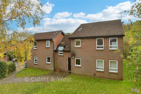 Holmesdale Road, North Holmwood... Studio for sale