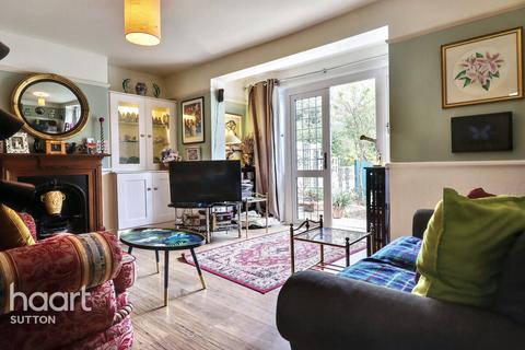 Sandy Lane South, Wallington 3 bed terraced house for sale