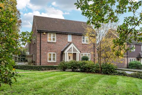Hazelwood Grove, Eastleigh, Hampshire 4 bed detached house for sale