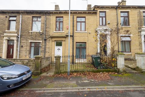Whetley Grove, Bradford 2 bed terraced house for sale