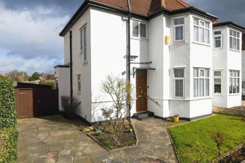 Southlands Road Bromley BR2 3 bed semi