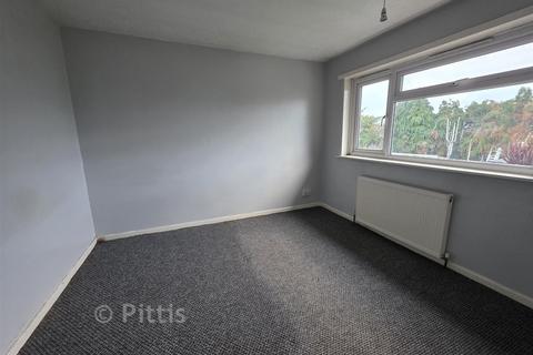 Arundel Close, Ryde, Isle of Wight 3 bed semi