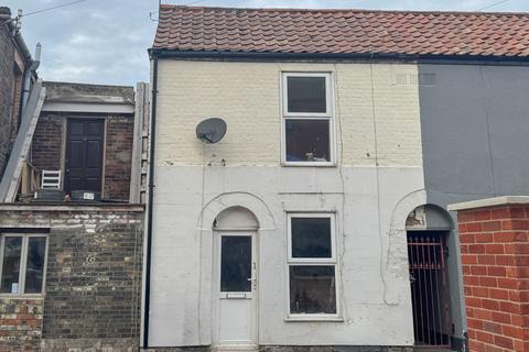 1 Sidegate Road, Great Yarmouth... 2 bed terraced house for sale