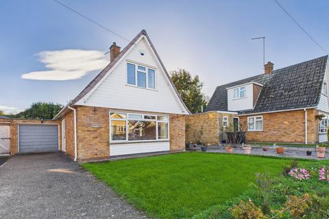 Parkway, Nassington... 2 bed detached house for sale
