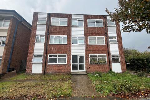 Pretoria Road, Ilford IG1 2 bed flat for sale