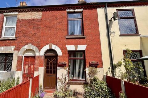 29 Winifred Road, Great Yarmouth... 3 bed terraced house for sale