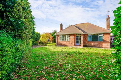 Willowgarth, Christleton 2 bed detached bungalow for sale