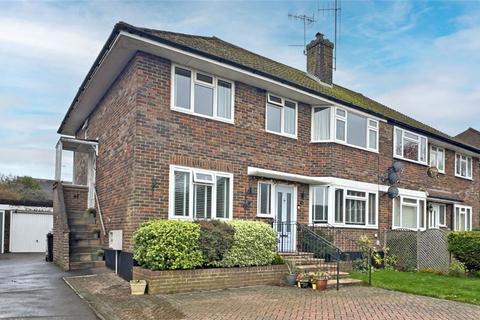 East Grinstead, West Sussex 3 bed maisonette for sale
