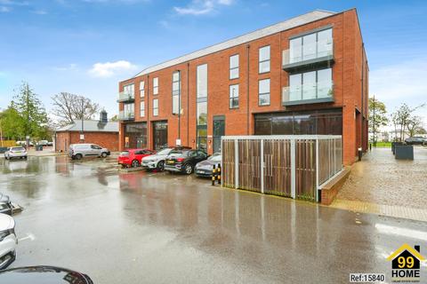 West Castle Street, Bicester... 2 bed flat for sale
