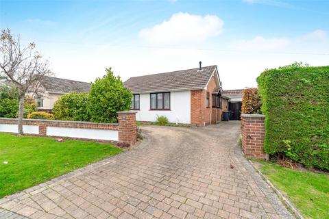 Highfield Road, Corfe Mullen... 2 bed bungalow for sale