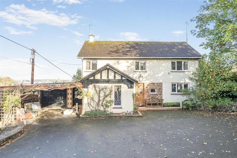 Limers Lane, Northam 3 bed detached house for sale