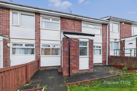 Fisherwell Road, Pelaw 2 bed terraced house for sale