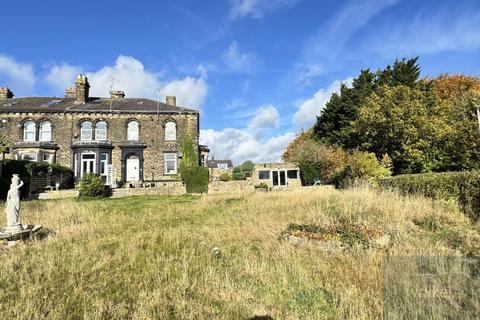 Dean Lane, Horsforth, Leeds, West... 4 bed semi