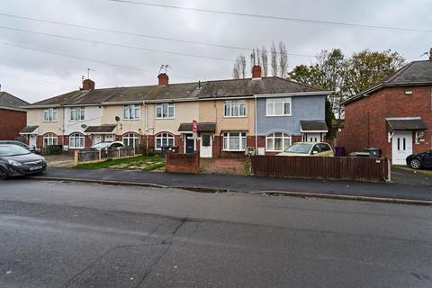 45 Myatt Avenue, Wolverhampton, WV2 2ED 2 bed terraced house for sale